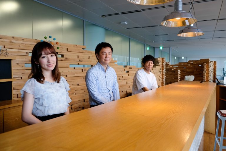 「人生イージーすぎ」元アイドルが“ソニー”で働く姿に賛否両論😲  [861717324]
_19_19
